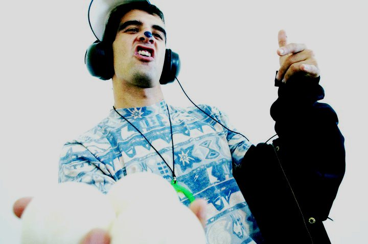 DRUM DMC   ( palhaço rapper)